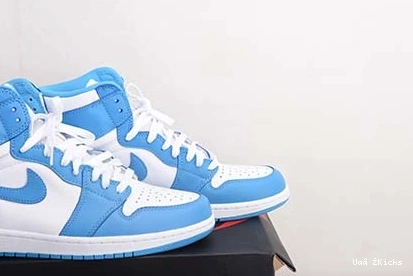 “UNC” Modern Air Retro 1 OG High 225 Jordan 555088-117 0821